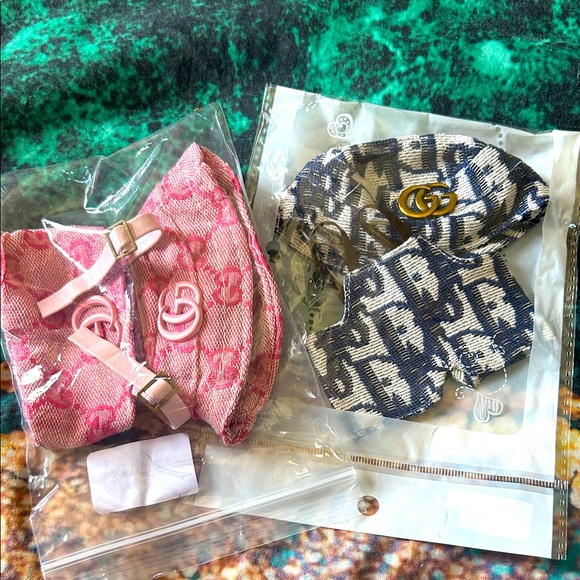 LABUBU Gucci Two Outfits - Picture 1 of 3